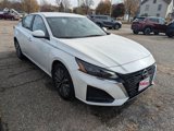 Used 2023 Nissan Altima 2.5 SV image 2