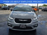 New 2025 Chrysler Pacifica Select w/ Uconnect Theater Family Group image 4