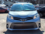 Used 2018 Toyota Sienna image 2