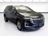Used 2023 Chevrolet Traverse LT image 3