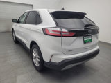 Used 2024 Ford Edge SEL image 5
