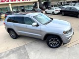 Used 2018 Jeep Grand Cherokee Limited w/ Luxury Group II image 3