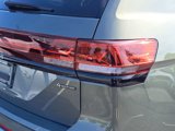 New 2025 Volkswagen Atlas Peak Edition SE image 5