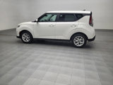 Used 2023 Kia Soul LX w/ LX Technology Package image 3
