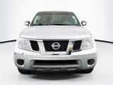 Used 2017 Nissan Frontier SV image 2