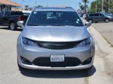 Used 2020 Chrysler Pacifica Touring-L Plus image 2