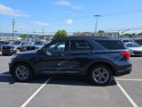 Certified 2022 Ford Explorer XLT w/ Equipment Group 202A image 4