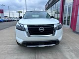 New 2025 Nissan Pathfinder Platinum image 3