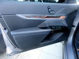 Used 2023 BMW i7 xDrive60 image 5