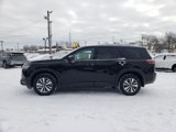 New 2025 Nissan Pathfinder SL image 3