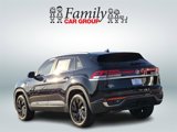 New 2025 Volkswagen Atlas Cross Sport SE image 3