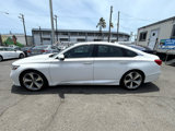 Used 2019 Honda Accord Touring image 2