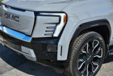 New 2025 GMC Sierra EV Denali image 5