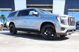 Used 2025 GMC Yukon XL Denali image 2
