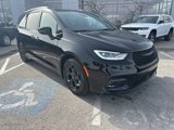 New 2025 Chrysler Pacifica Premium image 2