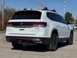 Used 2024 Volkswagen Atlas SE w/ Panoramic Sunroof Package image 5