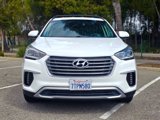 Used 2017 Hyundai Santa Fe SE image 2