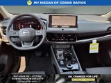 New 2025 Nissan Rogue SL w/ Tech Package image 5