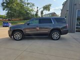 Used 2017 GMC Yukon Denali image 3