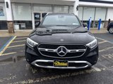 Used 2024 Mercedes-Benz GLC 300 4MATIC image 2