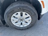 Used 2024 Nissan Frontier SV w/ SV Convenience Package image 2