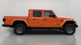 New 2025 Jeep Gladiator Mojave image 2