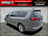 New 2025 Chrysler Pacifica Limited image 2