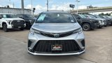 New 2025 Toyota Sienna XSE image 3