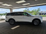 Certified 2022 Lincoln Aviator Reserve w/ Equipment Group 201A image 4
