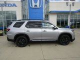 New 2025 Honda Pilot Touring image 4