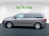 Used 2017 Toyota Sienna XLE w/ XLE Navigation Package image 4