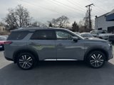 Used 2022 Nissan Pathfinder Platinum w/ Cargo Package image 2