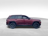 New 2025 Jeep Grand Cherokee Altitude image 3