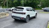 New 2025 Volkswagen Taos SE image 5
