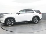 New 2025 Nissan Pathfinder Platinum image 4