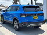 New 2025 Volkswagen Taos SE image 3