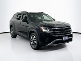 Used 2022 Volkswagen Atlas SE image 3