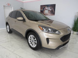 Used 2020 Ford Escape SE image 2