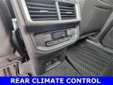 New 2025 Volkswagen Atlas SE image 4