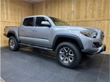 Used 2017 Toyota Tacoma TRD Off-Road image 3