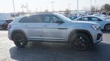 New 2025 Volkswagen Atlas Cross Sport SEL R-Line image 5