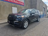 Used 2023 Ford Explorer XLT w/ Equipment Group 202A image 3