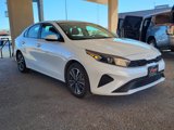 Used 2023 Kia Forte LXS image 3