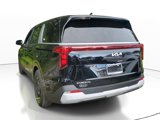 New 2026 Kia Carnival image 2