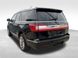 Used 2020 Lincoln Navigator Reserve image 3
