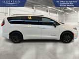 New 2025 Chrysler Pacifica Select w/ Fav Edition Package image 5