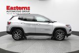 Used 2025 Jeep Compass Limited image 4