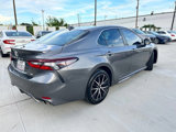Used 2023 Toyota Camry SE image 4