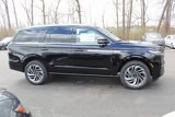 New 2025 Lincoln Navigator Reserve image 2