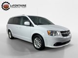 Used 2019 Dodge Grand Caravan SXT image 3